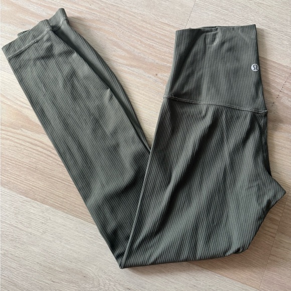 Lulu Lemon Align Ribbed Green Leggings Size 4 - Picture 1 of 4